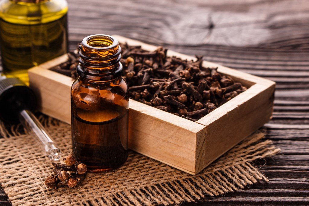 clove oil